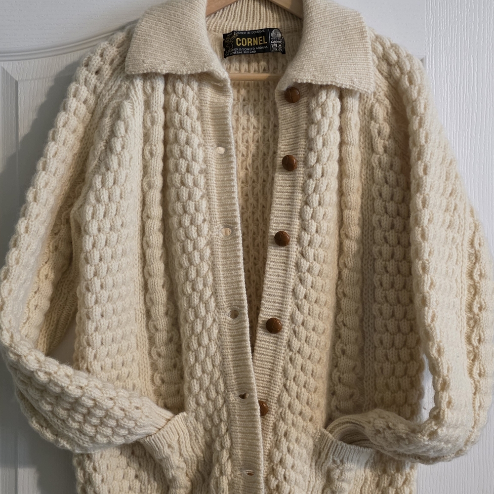Women's Hand Knit Vintage Wool Cornel Cardigan